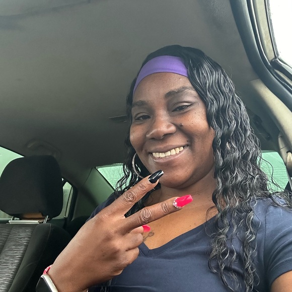 Meet your Posher, Keyanna - Picture 2 of 2